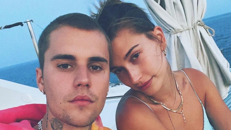 Хейли и Джъстин Бийбър се отдадоха на летни емоции и